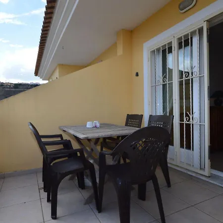 Quaint Holiday In With Pool Сasa de vacaciones *