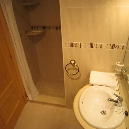 Сasa de vacaciones Quaint Holiday In With Pool *